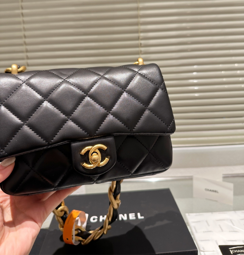 CHANEL BAG