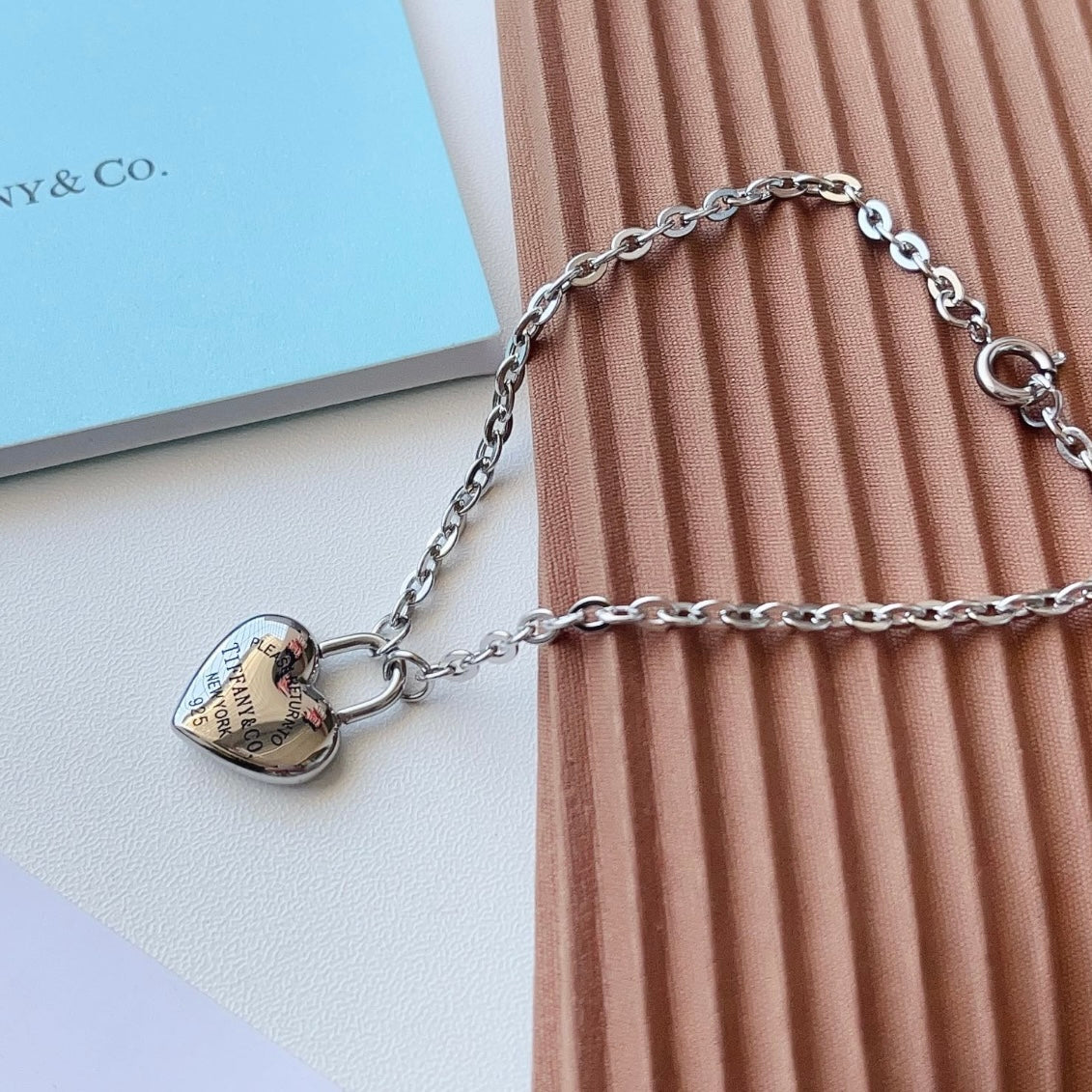 TIFFANY & CO. BRACELET