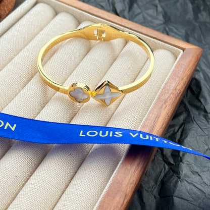 LV BRACELET