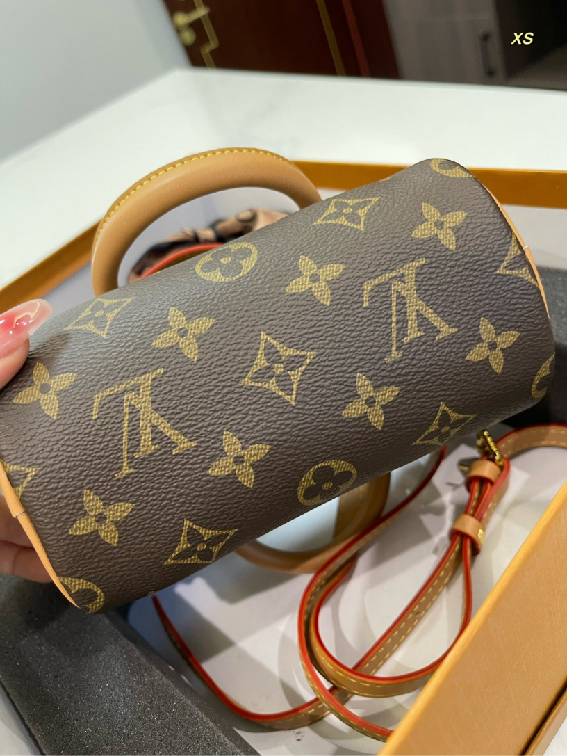 LV PURSE SET