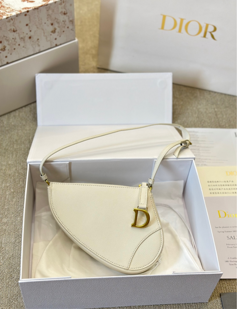 DIOR PURSE