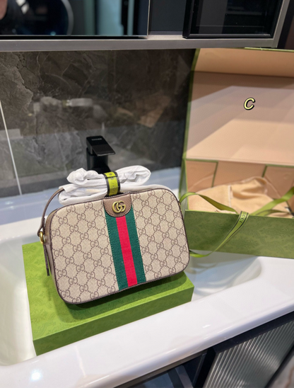 GUCCI PURSE