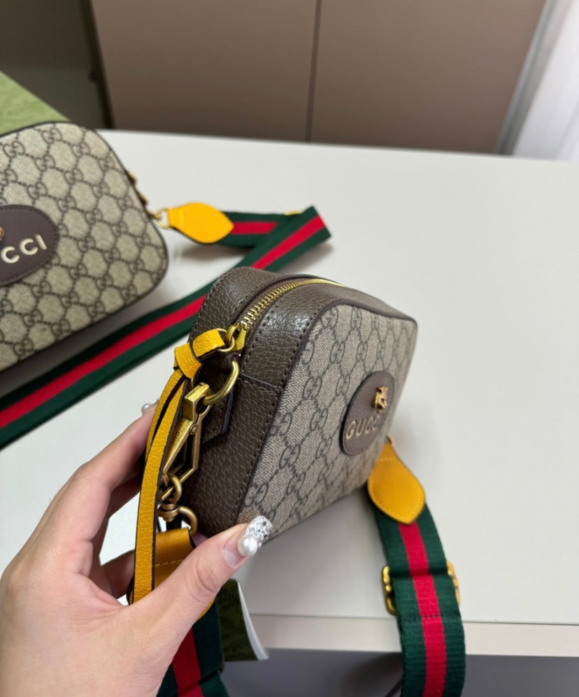 GUCCI PURSE