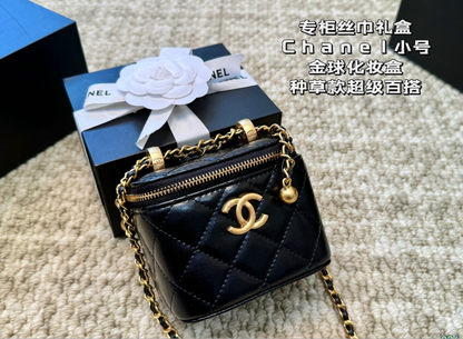 CHANEL MINI PURSE