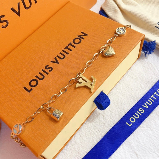 LV BRACELET