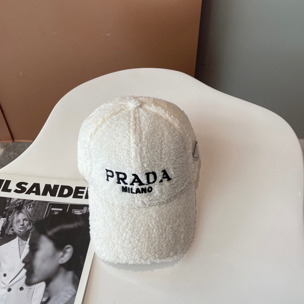 PRADA CAPS