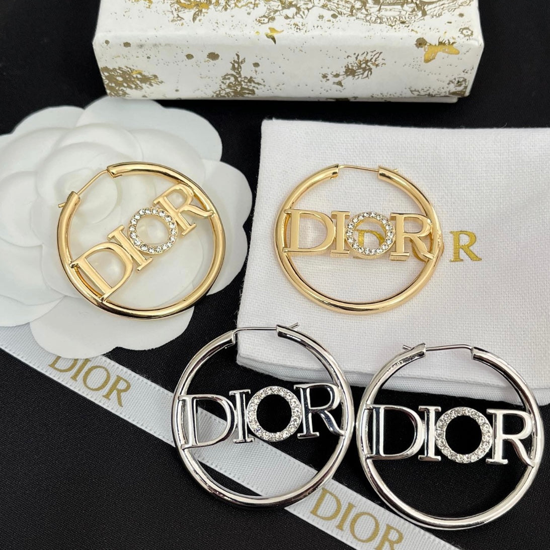 DIOR EARRINGS