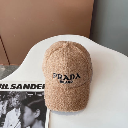 PRADA CAPS