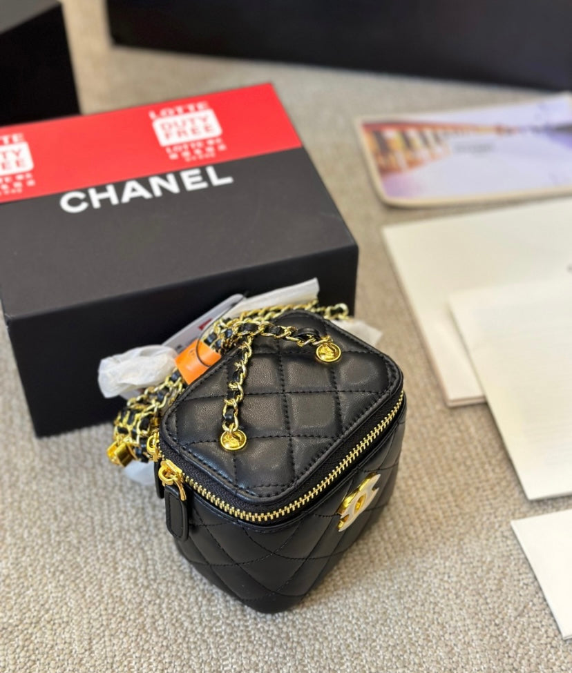 CHANEL MINI BAG