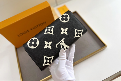 LV WALLET