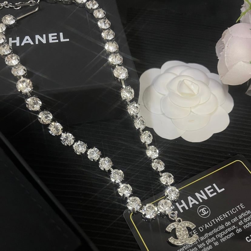 CHANEL NECKLACE