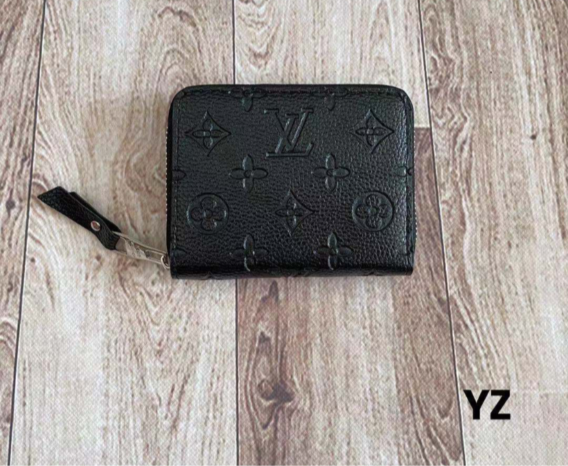 LV WALLET