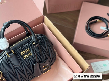 MIU MIU PURSE