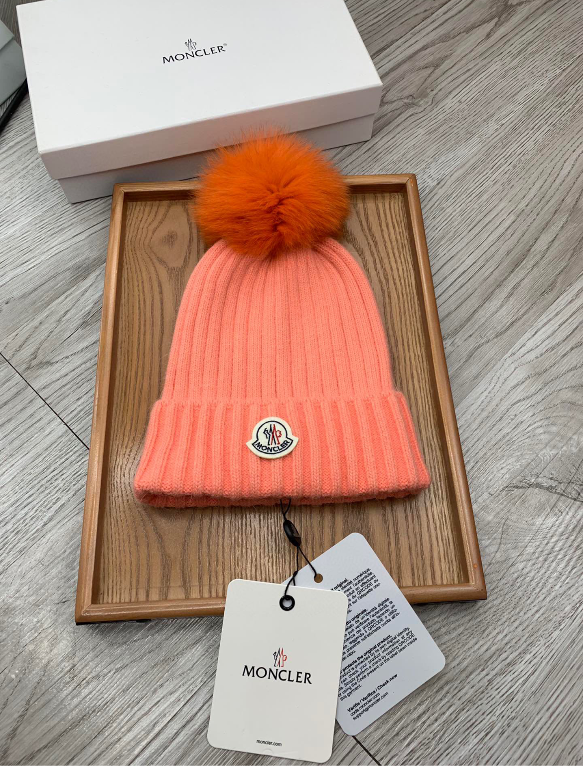 MONCLER BEANIE W/FUR