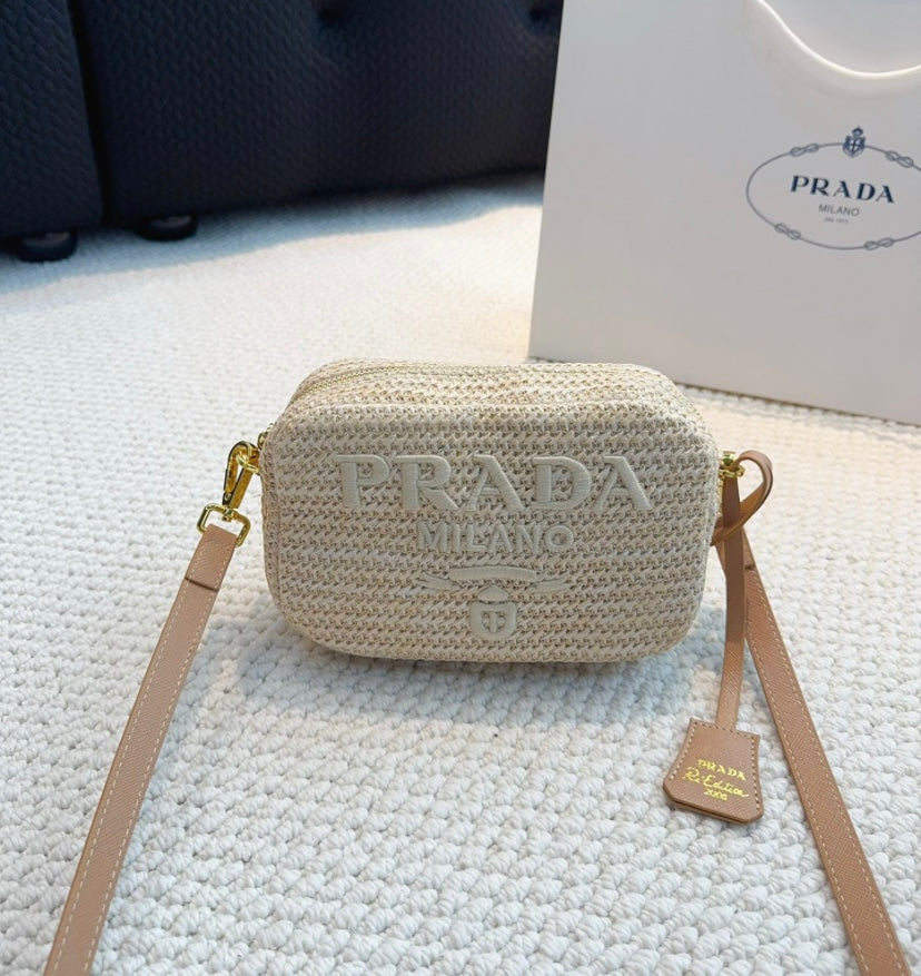 PRADA PURSE