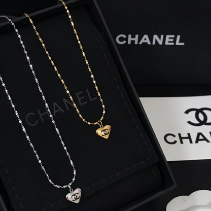 CHANEL NECKLACE