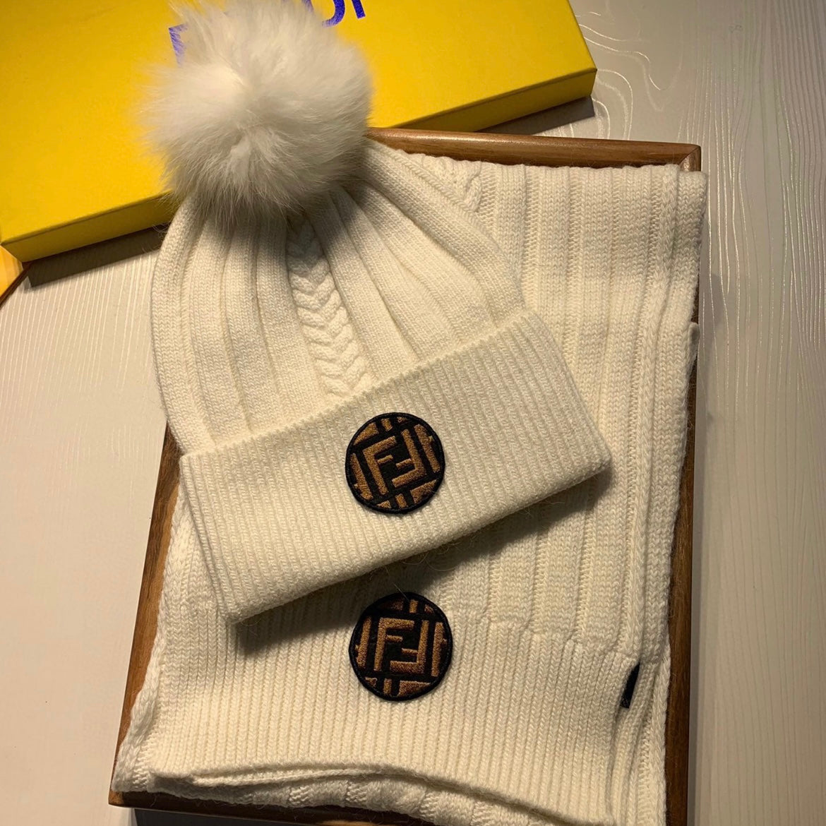 FENDI BEANIE & SCARF SETS