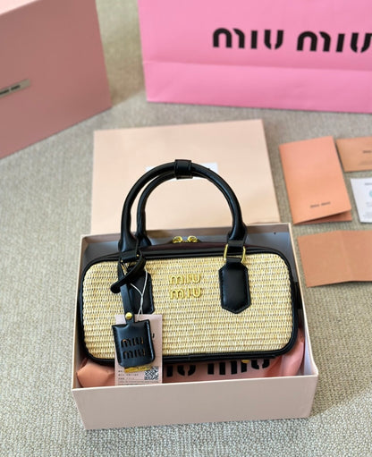 MIU MIU PURSE