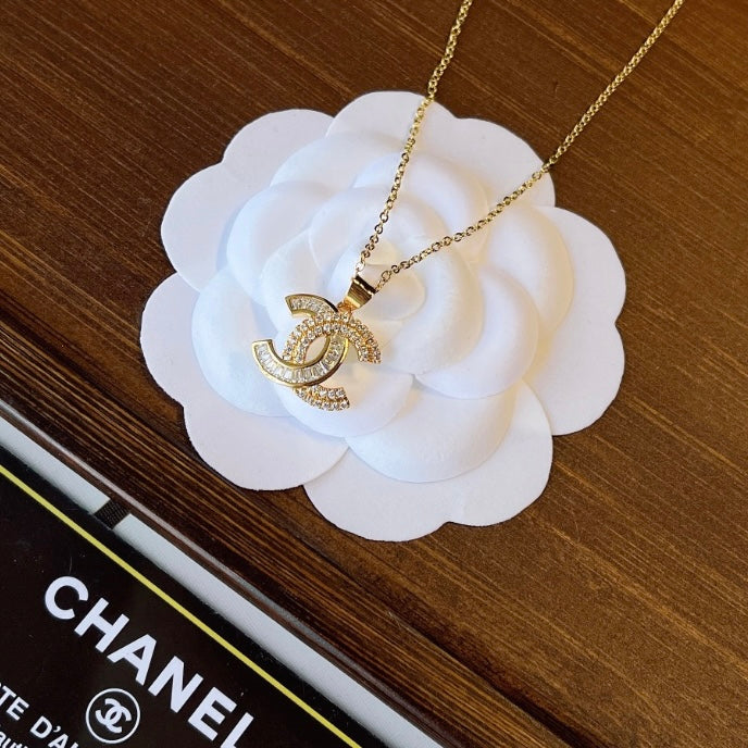 CHANEL NECKLACE