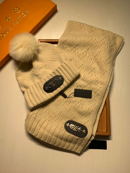 LV BEANIE & SCARF SET