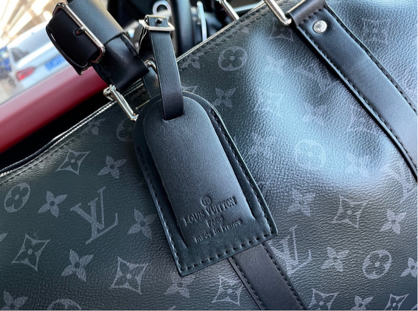 LV DUFFEL BAG