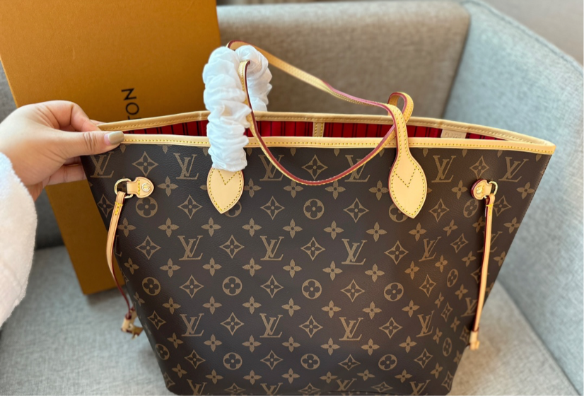 LV NEVERFULL PURSE