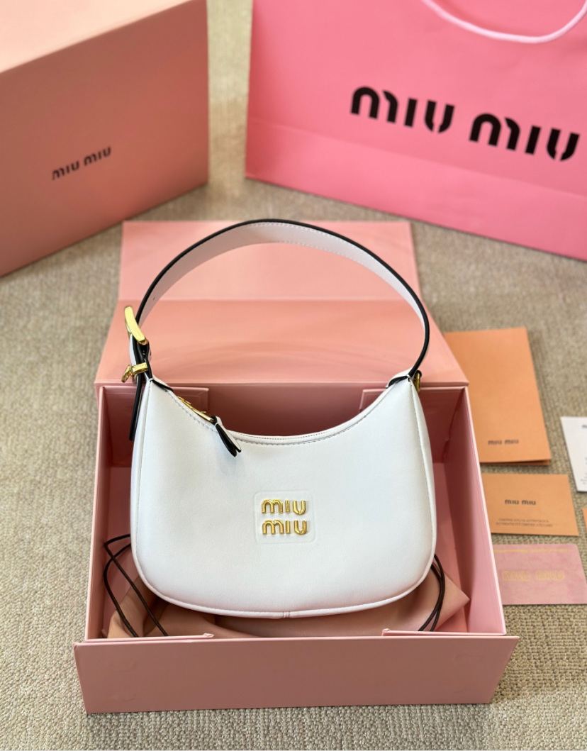 MIU MIU PURSE