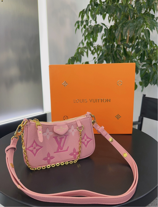 LV PURSE