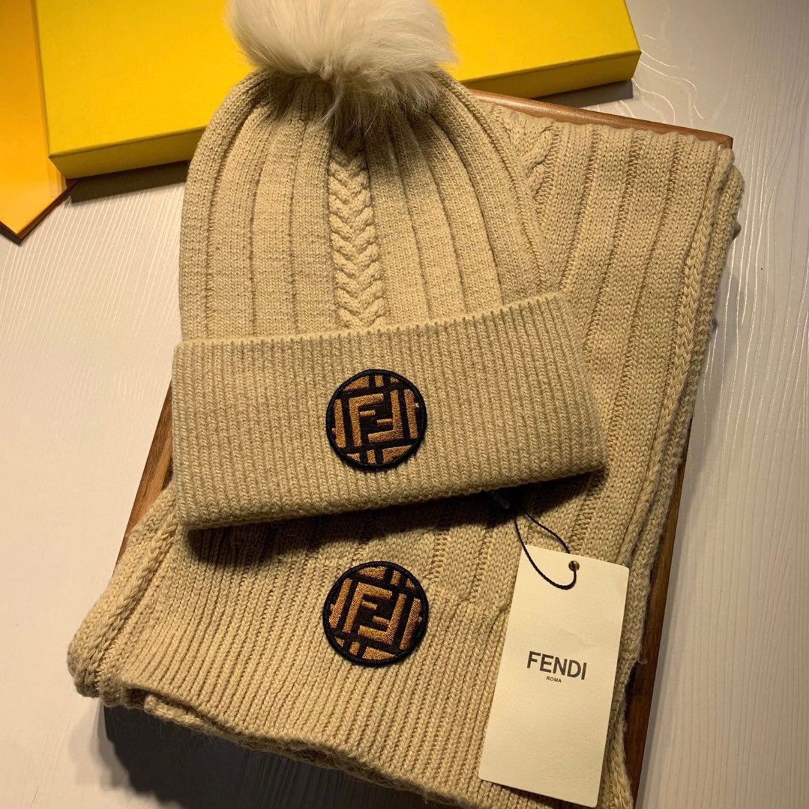 FENDI BEANIE & SCARF SETS