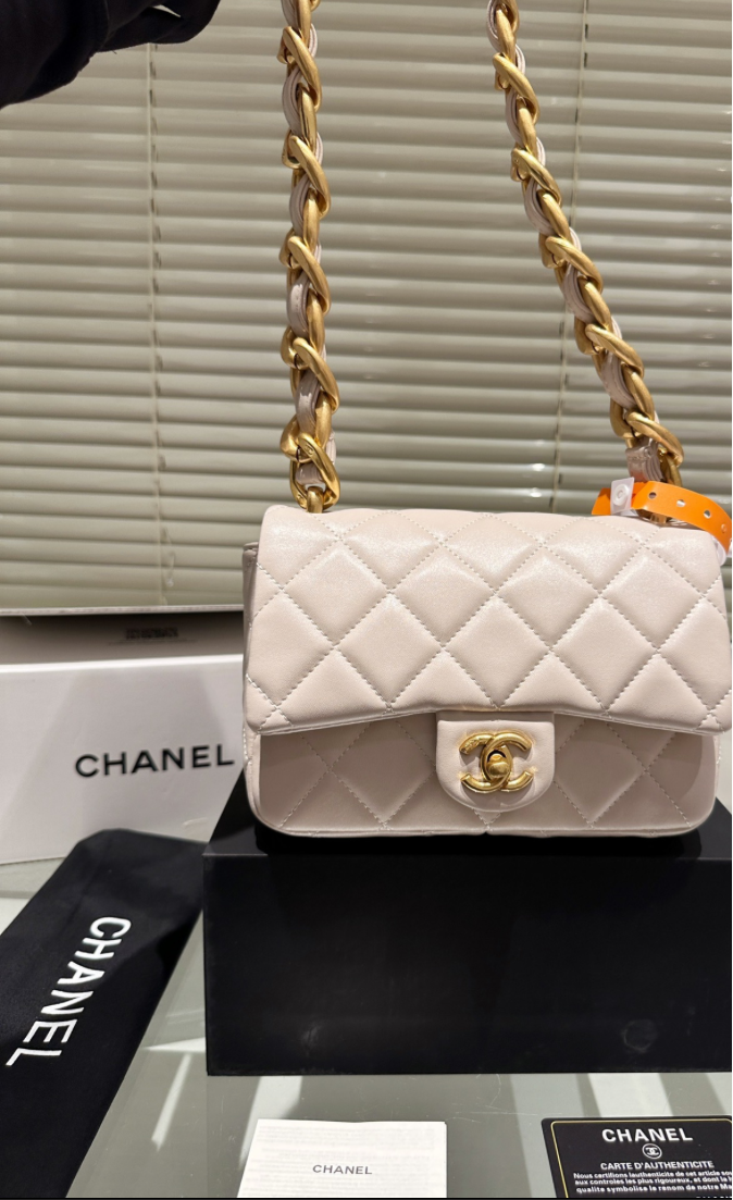 CHANEL BAG