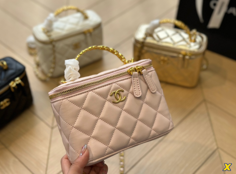 CHANEL BAG