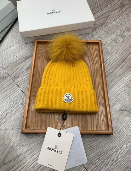 MONCLER BEANIE W/FUR