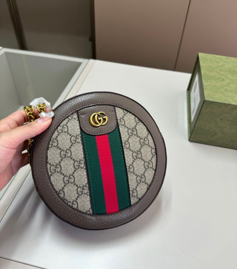 GUCCI CIRCLE PURSE