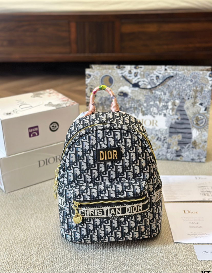 DIOR BAG