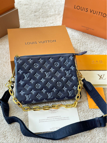 LV PURSE