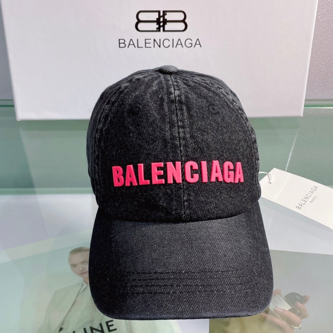 BALENCIAGA CAPS