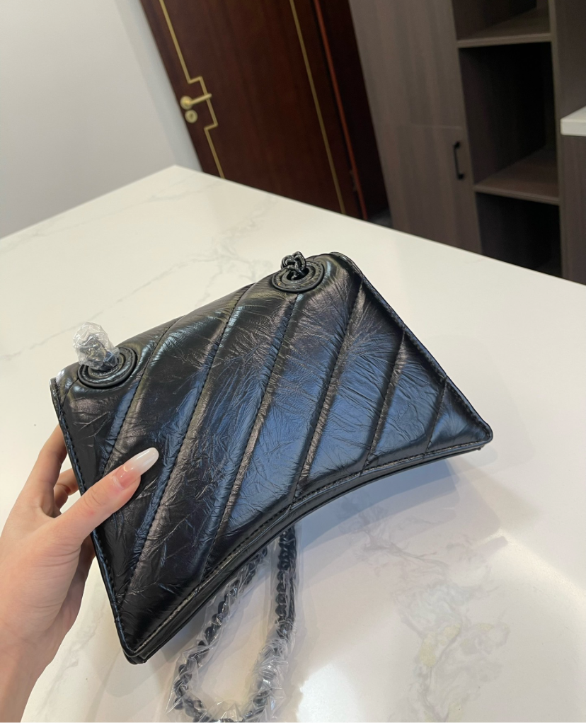 BALENCIAGA PURSE