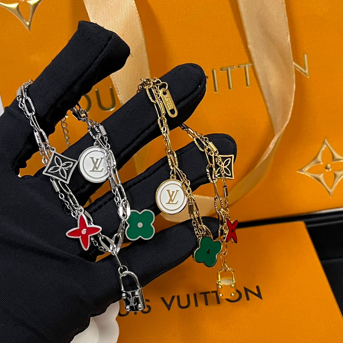 LV BRACELET