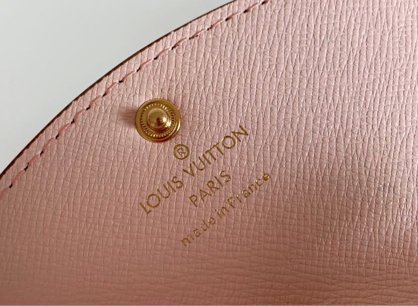 LV WALLET