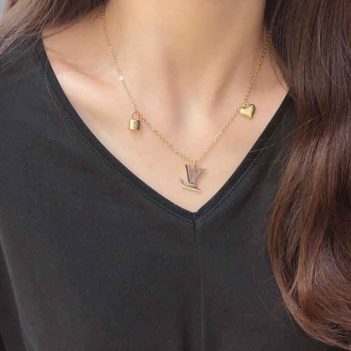 LV NECKLACE