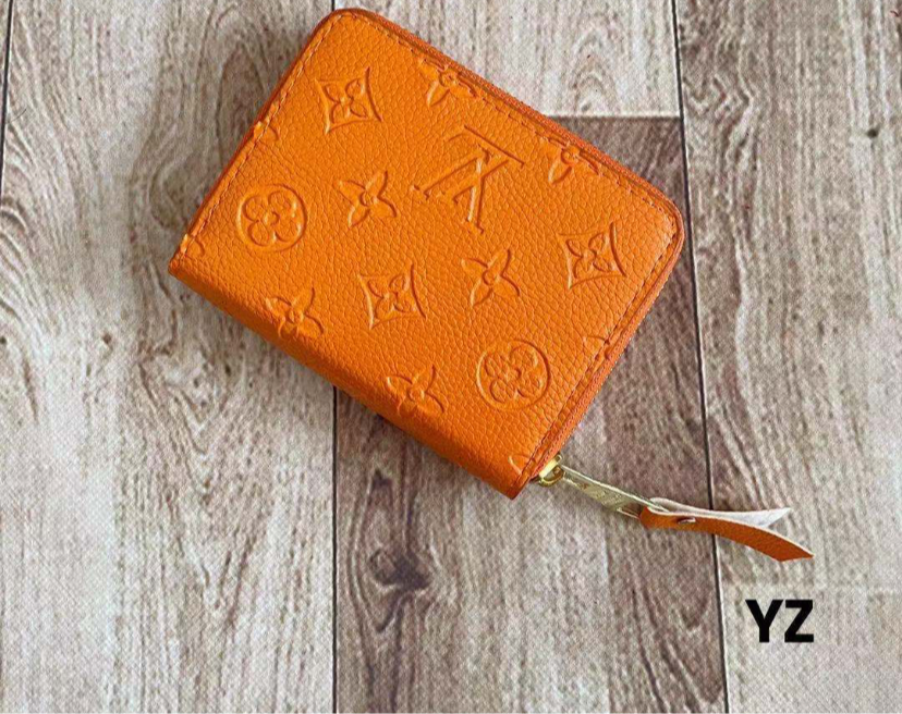 LV WALLET