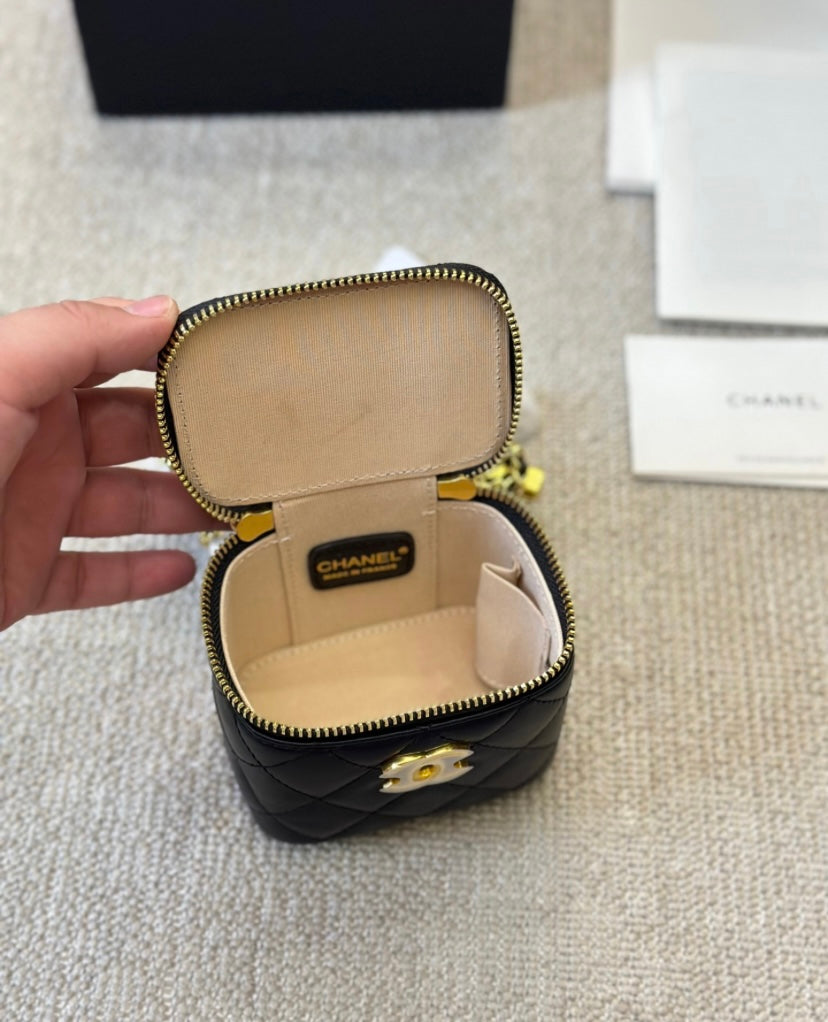 CHANEL MINI BAG