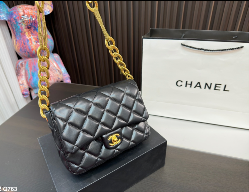 CHANEL BAG