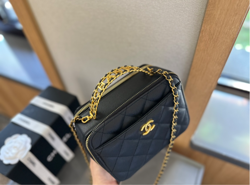 CHANEL BAG