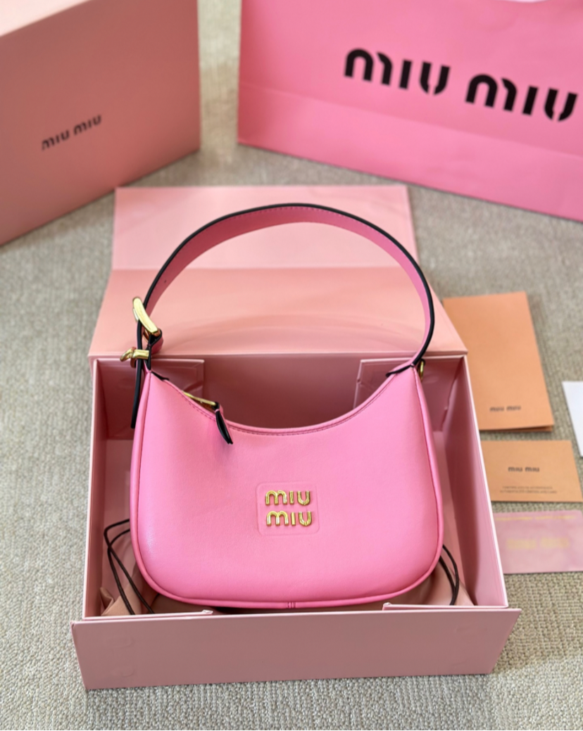 MIU MIU PURSE