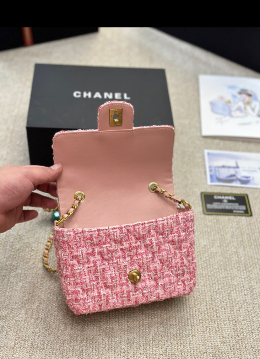 CHANEL PURSE