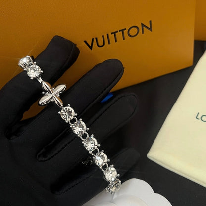 LV BRACELET