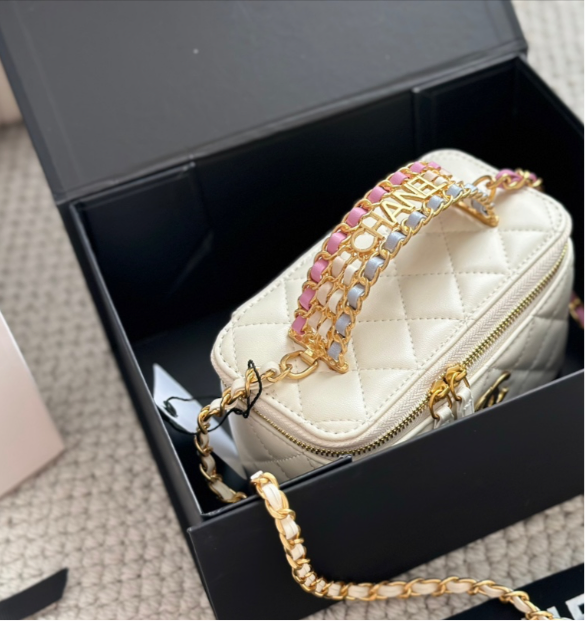 CHANEL BAG