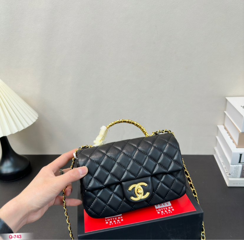 CHANEL BAG