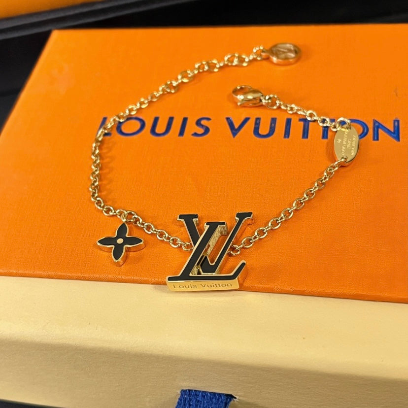 LV BRACELET